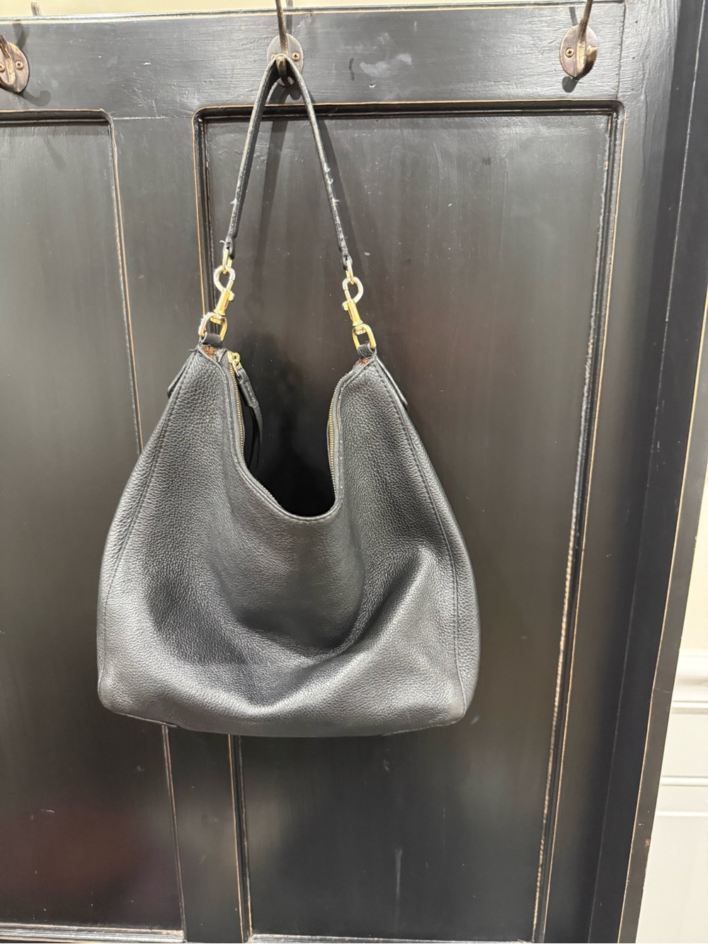 Tory Burch Black Pebbled Leather Shoulder Hobo